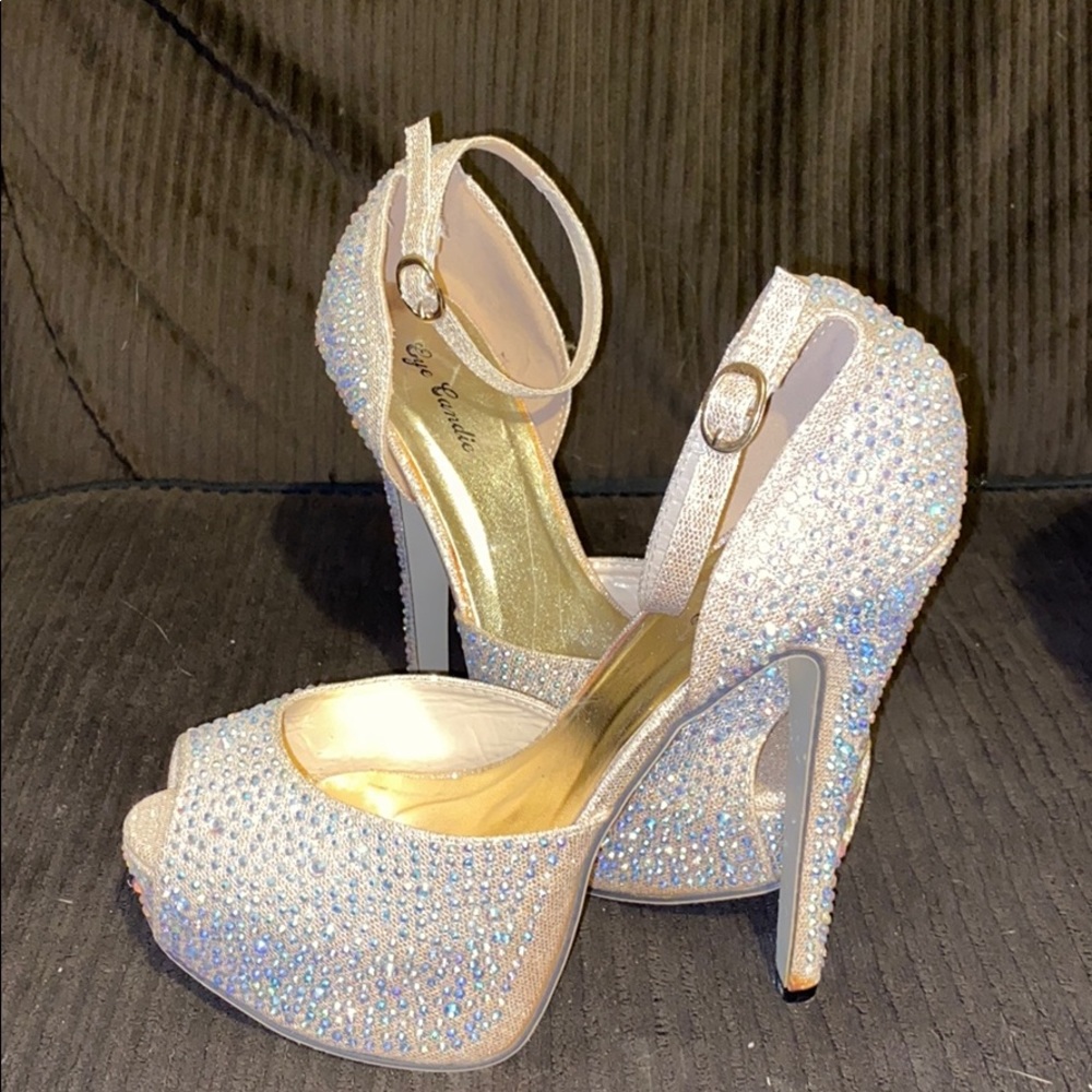Platform formal heels